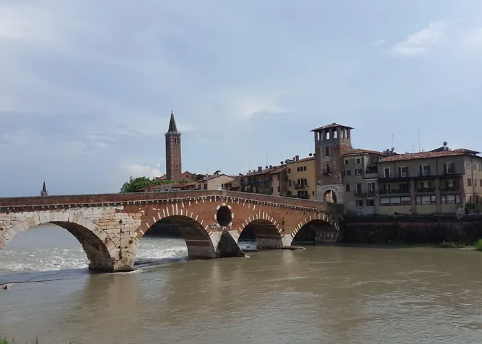 Relais Ponte PietraAlbergo